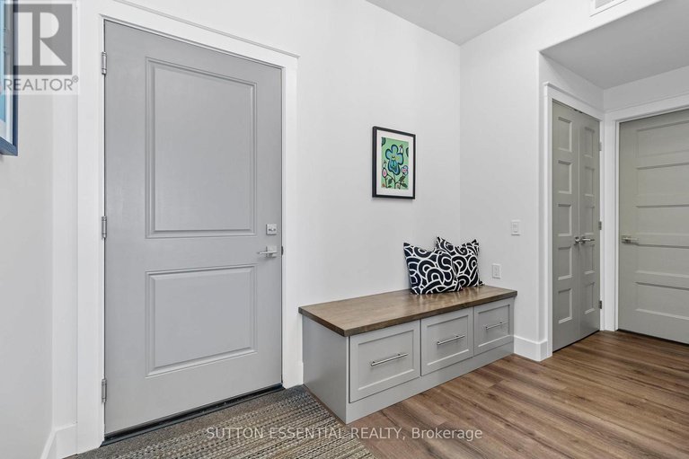 29327488/3-appaloosa-path-n/augusta-twp/augusta/ontario/K6V5T2_39