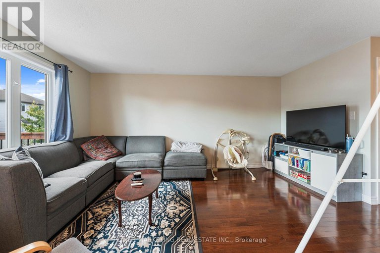 28857393/270-mica-crescent/town-of-rockland/clarence-rockland/ontario/K4K0E2_6
