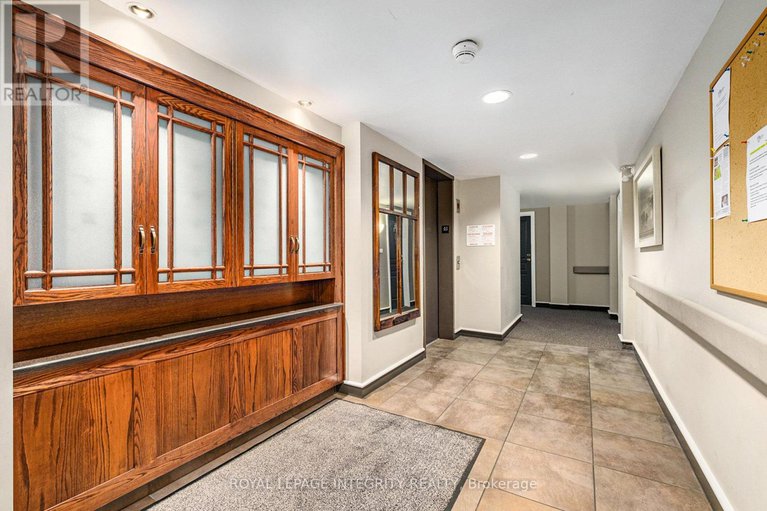 28912452/303-1-meridian-place/centrepointe/ottawa/ontario/K2G6N1_4