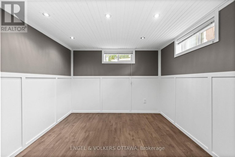 28876122/855-weston-drive/elmvale-acres/ottawa/ontario/K1G1W5_23