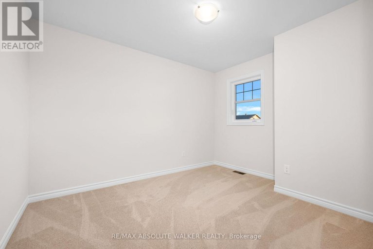 29075457/702-du-rivage-street/town-of-rockland/clarence-rockland/ontario/K4K0K1_23