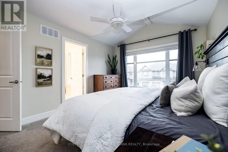 29499389/211-purchase-crescent/stittsville-south/ottawa/ontario/K2S2L8_27