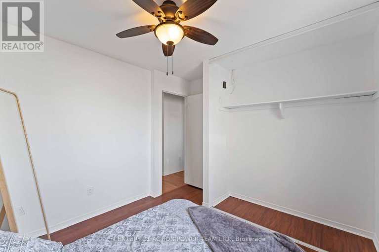 28258821/1887-hialeah-drive/fallingbrookgardenway-south/ottawa/ontario/K4A3T3_28