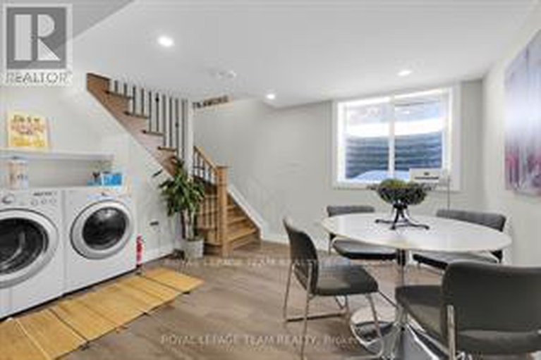 28591495/1107-normandy-crescent/borden-farmstewart-farmcarleton-heightsparkwood-hills/ottawa/ontario/K2E5A3_29