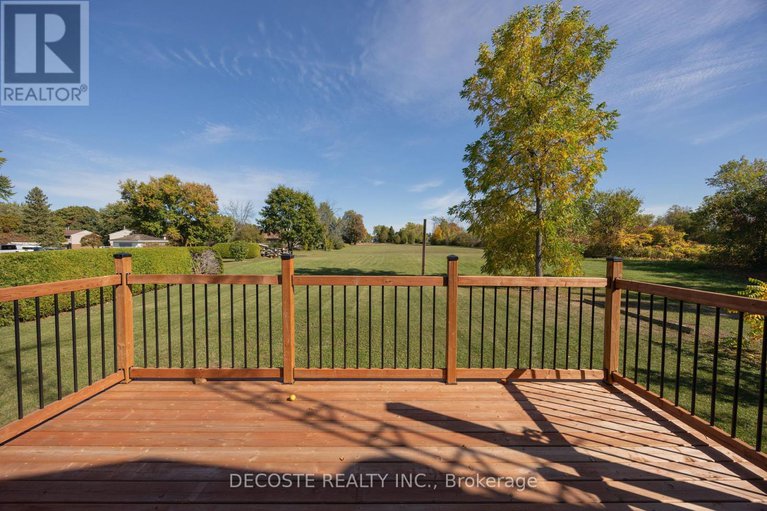 28955272/515-tobin-street/alexandria/north-glengarry/ontario/K0C1A0_36
