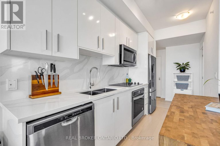 28446089/802-805-carling-avenue/civic-hospital/ottawa/ontario/K1S5W9_5