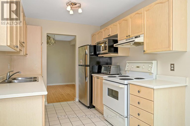 28653086/98-piper-crescent/morgans-grantsouth-march/ottawa/ontario/K2K2S9_9