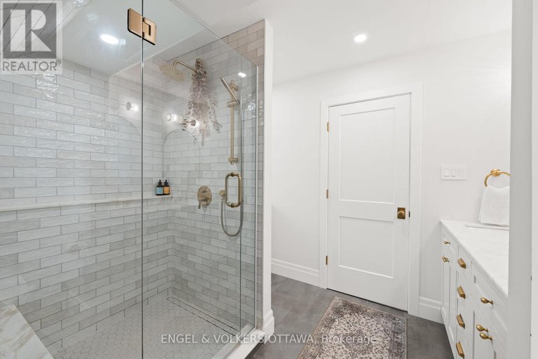 29056256/3882-lannin-lane/north-grenville-twp-kemptville-east/north-grenville/ontario/K0G1J0_16