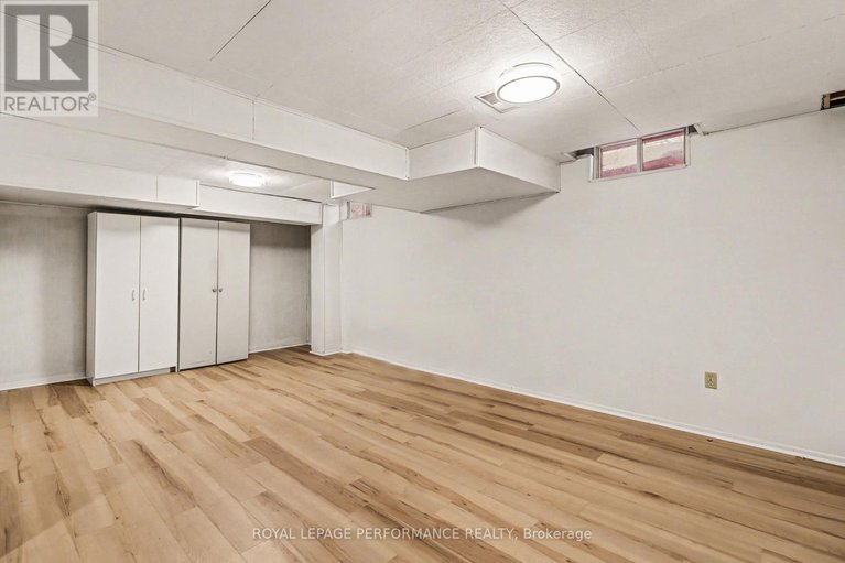 29422006/6349-st-louis-drive/hiawatha-parkconvent-glen/ottawa/ontario/K1C2X9_26