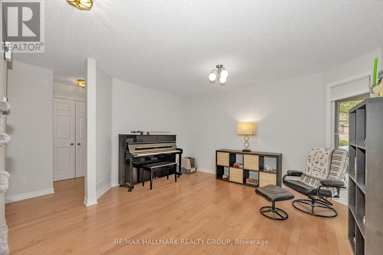 28326552/61-kimberwick-crescent/quinterra/ottawa/ontario/K1V0W6_22