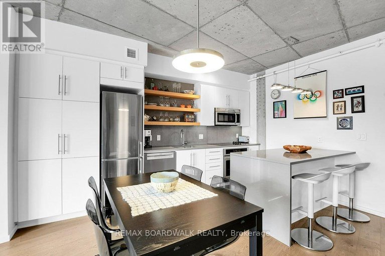 29606722/402-1000-wellington-st-street-w/hintonburg/ottawa/ontario/K1Y2X9_21