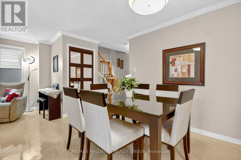 29052935/1415-caravel-crescent/bilberry-creekqueenswood-heights/ottawa/ontario/K1E3X4_16