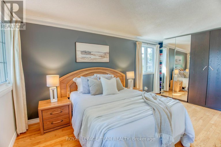 28854199/8-huntsman-crescent/bridlewood/ottawa/ontario/K2M1J2_23