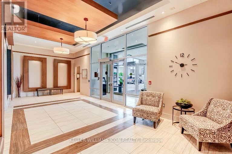 29218513/1008-330-titan-private/borden-farmstewart-farmcarleton-heightsparkwood-hills/ottawa/ontario/K2G1G3_4