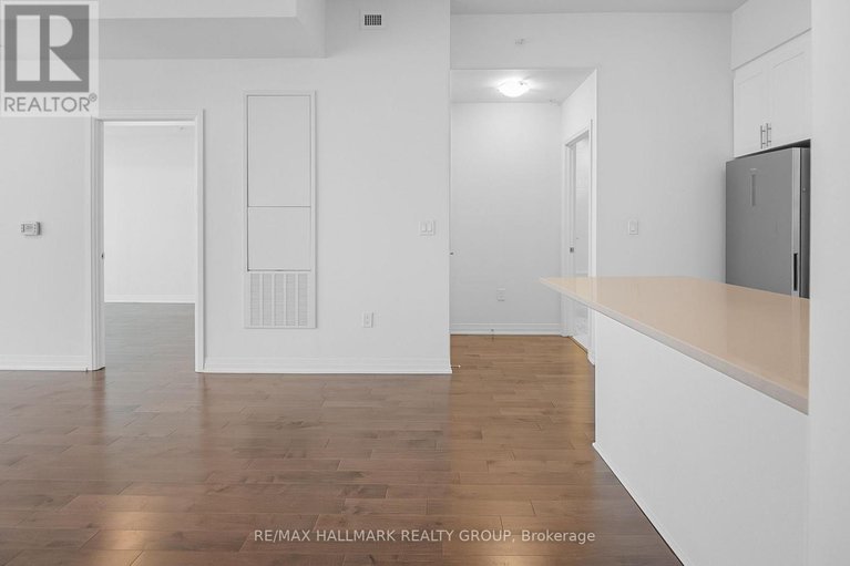 29126205/2406-805-carling-avenue/west-centre-town/ottawa/ontario/K1S5W9_13