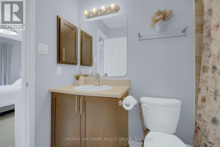 28565697/9-671-reardon-private/heron-gateindustrial-park/ottawa/ontario/K1V2K8_27