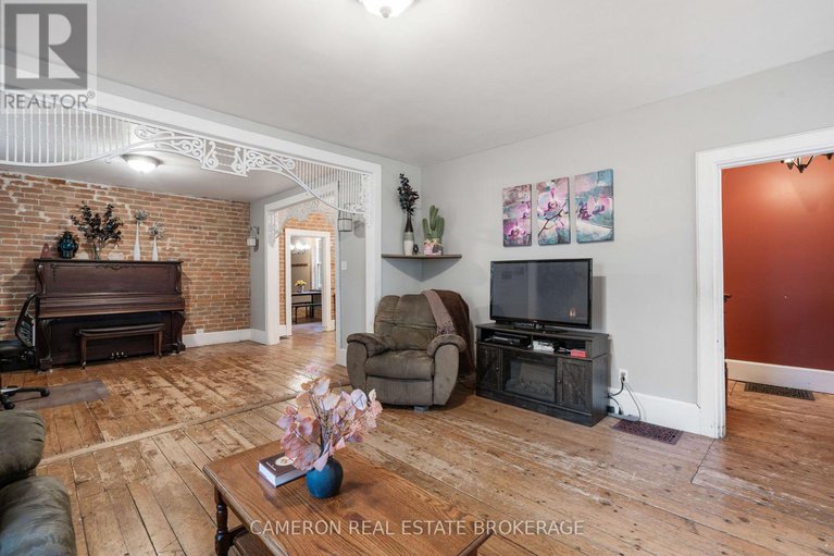 29084978/37-duncan-street/lancaster/south-glengarry/ontario/K0C1N0_19