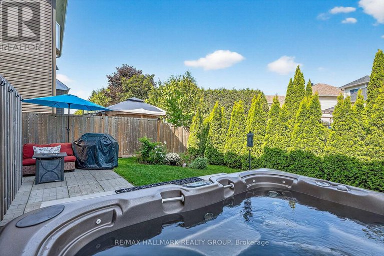 28861580/124-lily-pond-street/emerald-meadowstrailwest/ottawa/ontario/K2M0J3_38