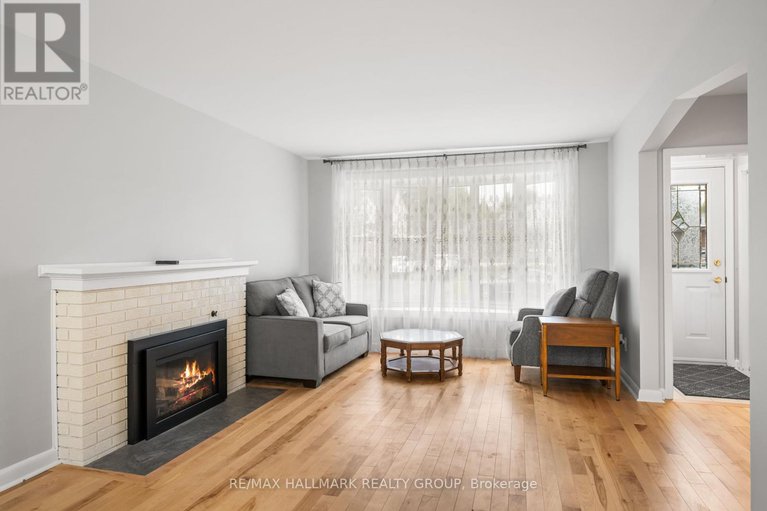 28867209/853-chapman-boulevard/elmvale-acres/ottawa/ontario/K1G1V1_5