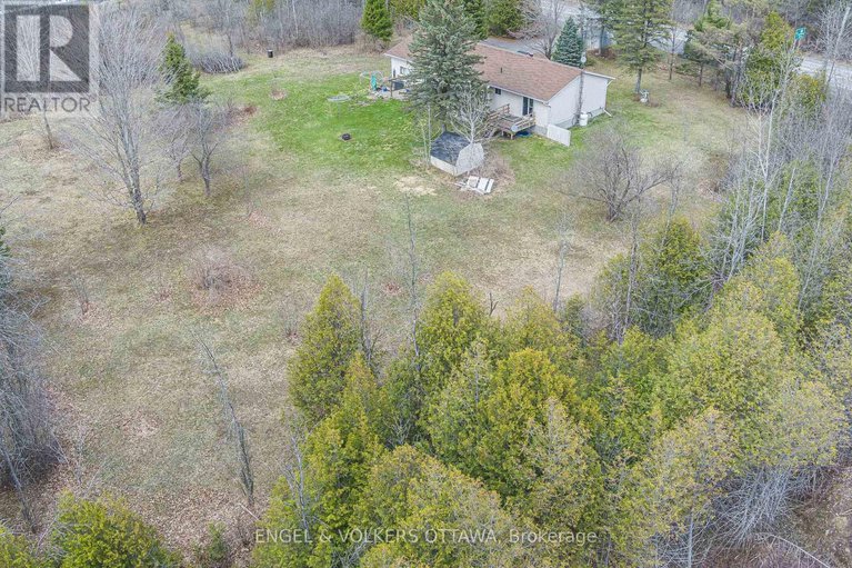 28239136/684-county-road-44-road/north-grenville-twp-kemptville-south/north-grenville/ontario/K0G1J0_45