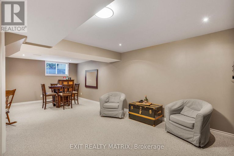 28998759/928-scala-avenue/notting-hillsummerside/ottawa/ontario/K4A5E1_31