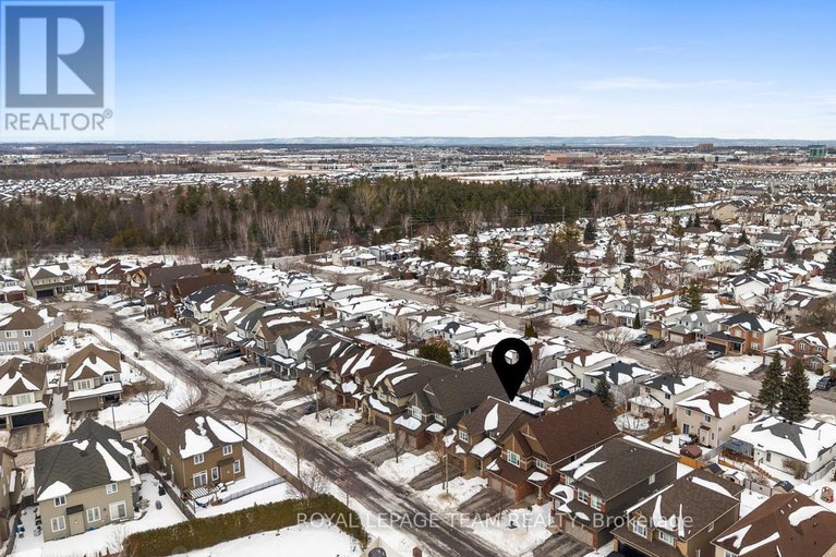 29392522/257-denali-way/stittsville-north/ottawa/ontario/K2S0R2_50