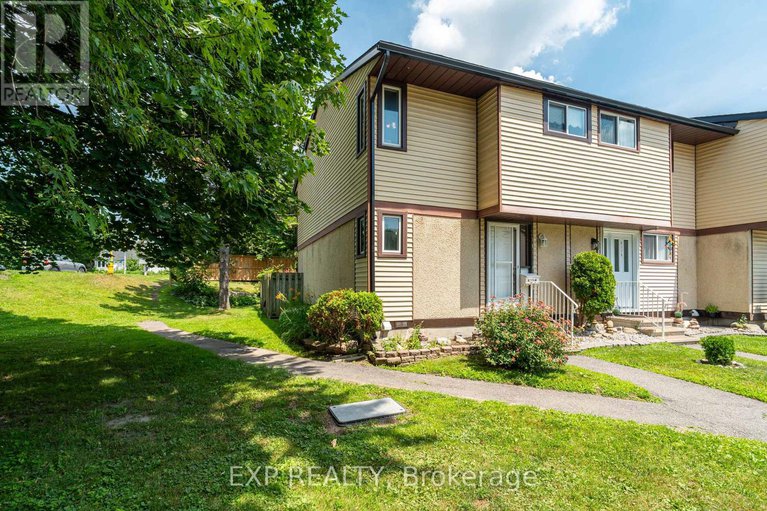 28703250/11-3111-quail-drive/sawmill-creektimbermill/ottawa/ontario/K1T1T9_1