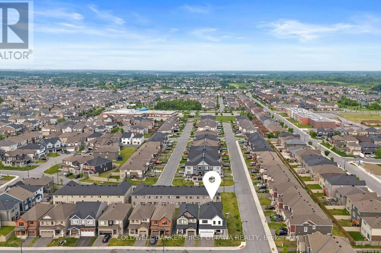 28450240/10-racemose-street/half-moon-bay/ottawa/ontario/K2J6Z9_48