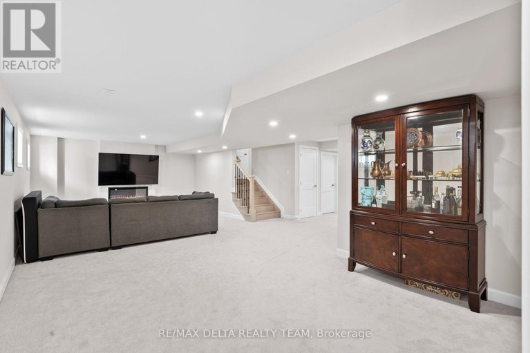 28323311/820-mercier-crescent/orleans-village/ottawa/ontario/K1W0N6_37