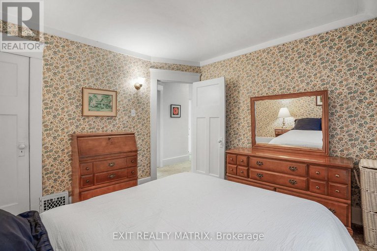28821013/469-smerdon-street/hawkesbury/hawkesbury/ontario/K6A2M9_22