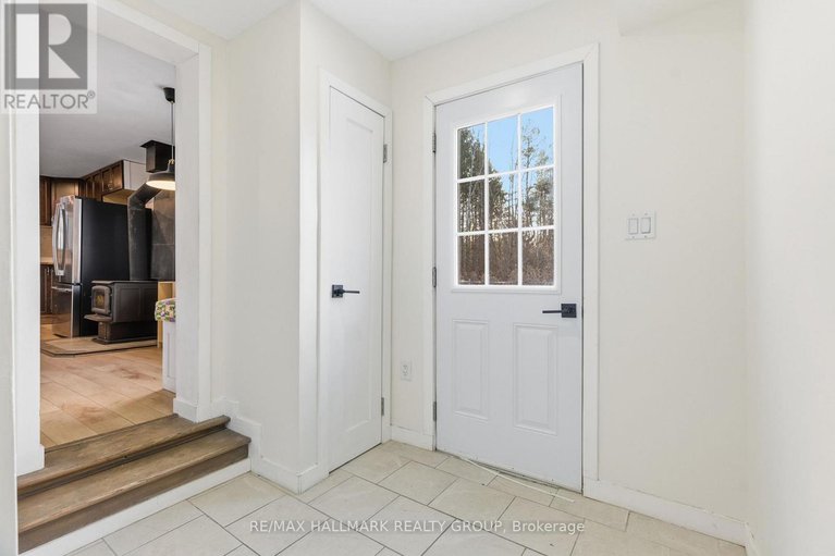 29155780/10450-clark-road/north-dundas-mountain-twp/north-dundas/ontario/K0E1S0_2