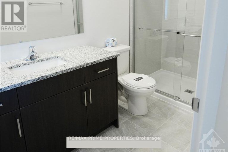 29440012/637-fisher-street/north-grenville-twp-kemptville-south/north-grenville/ontario/K0G1J0_16