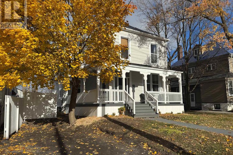 29078821/11-elgin-street-e/alexandria/north-glengarry/ontario/K0C1A0_4