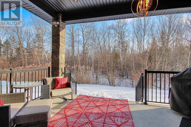 27902978/7412-blue-water-crescent/osgoode-twp-north-of-reg-rd-6/ottawa/ontario/K4P0C8_35