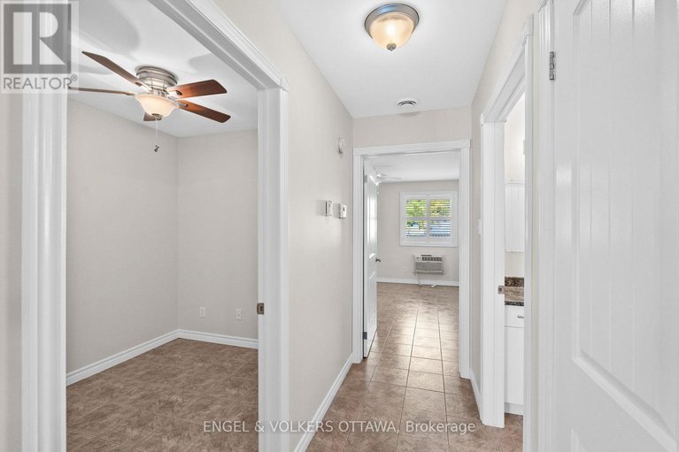 28804210/e-50-fifth-street-e/morrisburg/south-dundas/ontario/K0C1X0_17