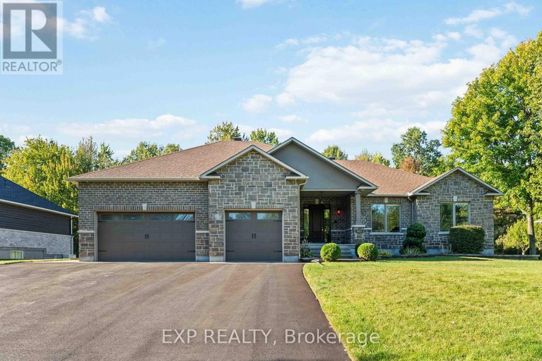 28869006/6805-pebble-trail-way/greely/ottawa/ontario/K4P0B7_1