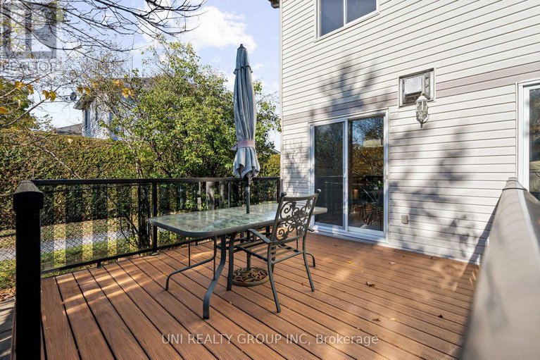 29005763/1720-jobin-crescent/carson-grove/ottawa/ontario/K1J1C5_35