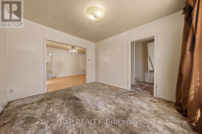 29111606/198-hinchey-avenue/mechanicsville/ottawa/ontario/K1Y1L7_11