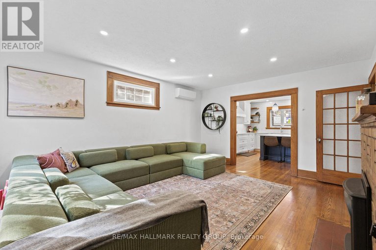 28967066/321-clemow-avenue/glebe/ottawa/ontario/K1S2B7_5