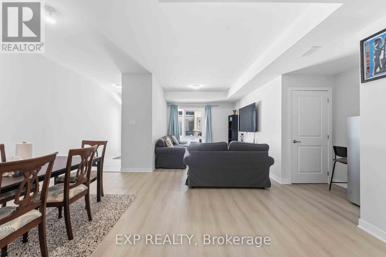 29443713/116-parnian-private/half-moon-bay/ottawa/ontario/K2J4H7_33