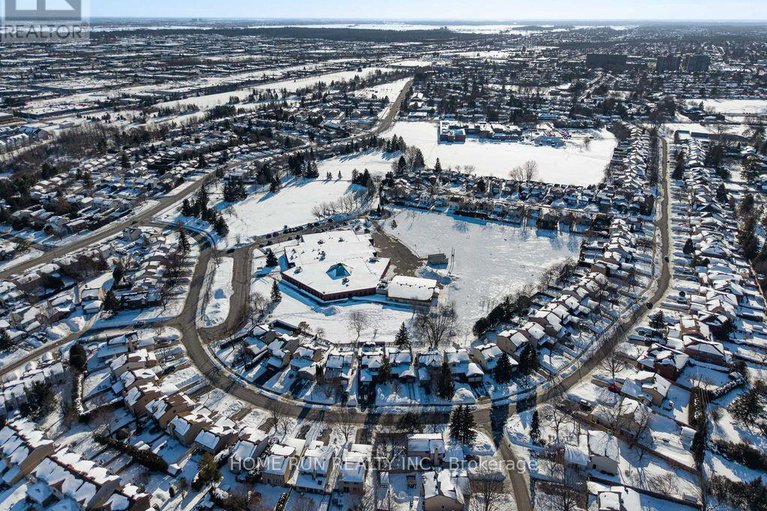 29410595/47-coolspring-crescent/borden-farmstewart-farmcarleton-heightsparkwood-hills/ottawa/ontario/K2E7M9_49