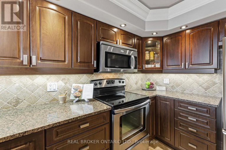 28953393/907-158c-mcarthur-avenue/vanier/ottawa/ontario/K1L8E7_11