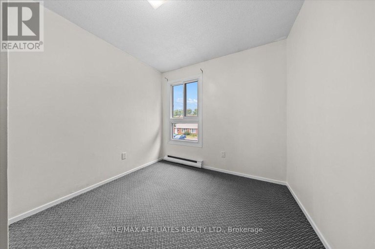 28695560/3192-bannon-way/blossom-parkkemp-parkfindlay-creek/ottawa/ontario/K1T1T3_18