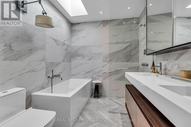 28920283/287-dovercourt-avenue/westborohampton-park/ottawa/ontario/K1Z7H4_22