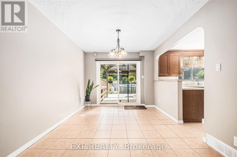 28636227/25-cockburn-street/richmond/ottawa/ontario/K0A2Z0_7