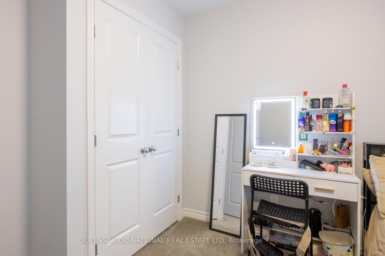 29027616/551-cardamom-terrace/stittsville-south/ottawa/ontario/K2S2Y1_21