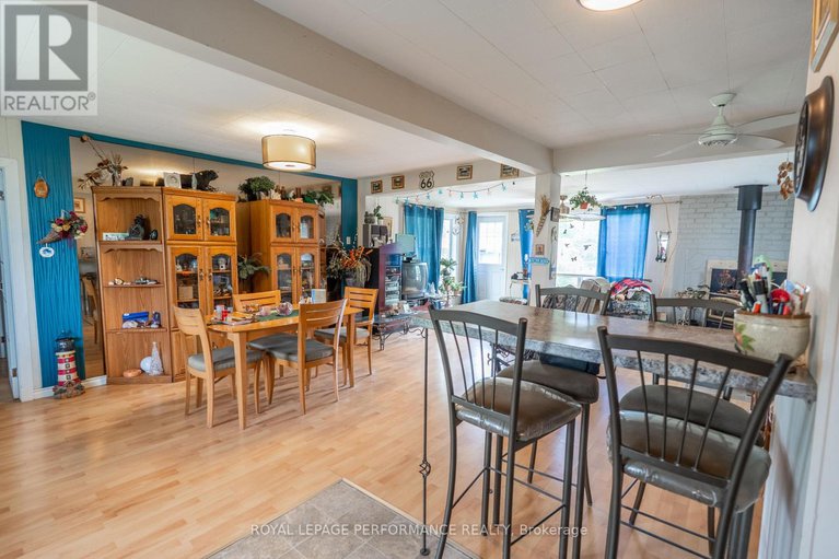28395062/6223-164th-avenue/south-glengarry-lancaster-twp/south-glengarry/ontario/K0C1E0_26