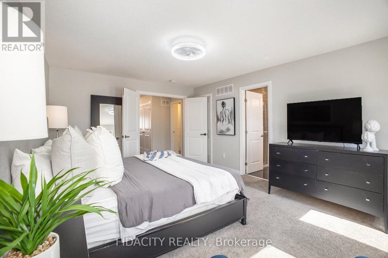 28817834/168-overberg-way/emerald-meadowstrailwest/ottawa/ontario/K2S0V8_20