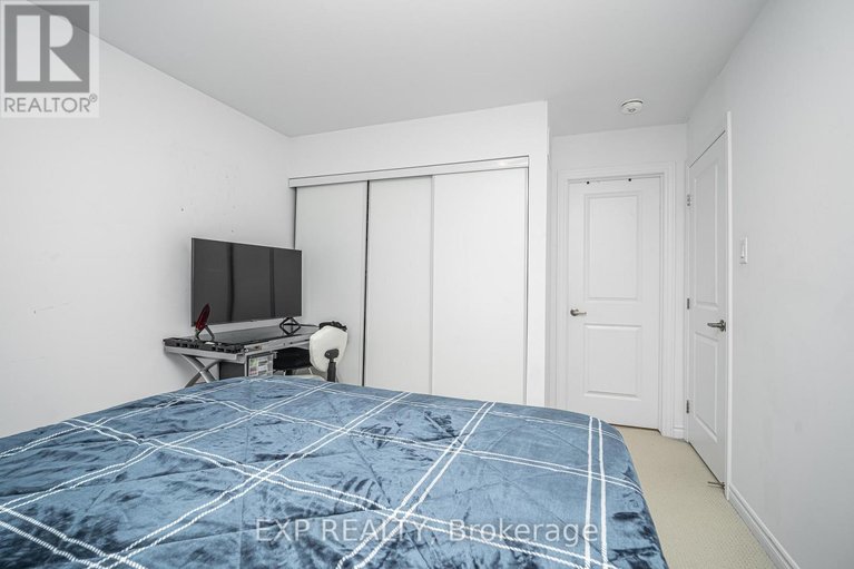 29525001/99-dun-skipper-drive/blossom-parkkemp-parkfindlay-creek/ottawa/ontario/K1X0G1_23