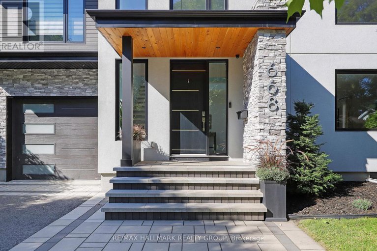 28840956/668-mansfield-avenue/laurentianview/ottawa/ontario/K2A2T6_3